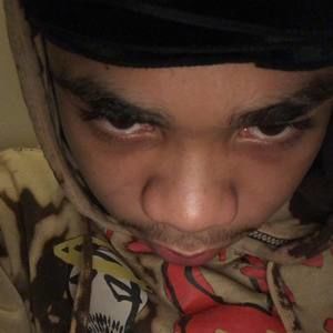 Meet your Posher, Mondoe